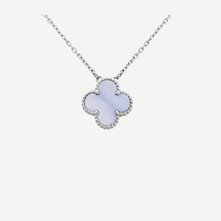Clover necklace
