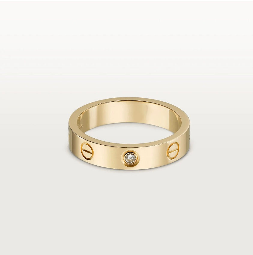 LOVE ring, small model 1 stones